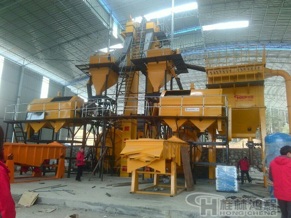石英砂磨機(jī)，石英砂自磨機(jī)，磨粉機(jī)，制砂機(jī)