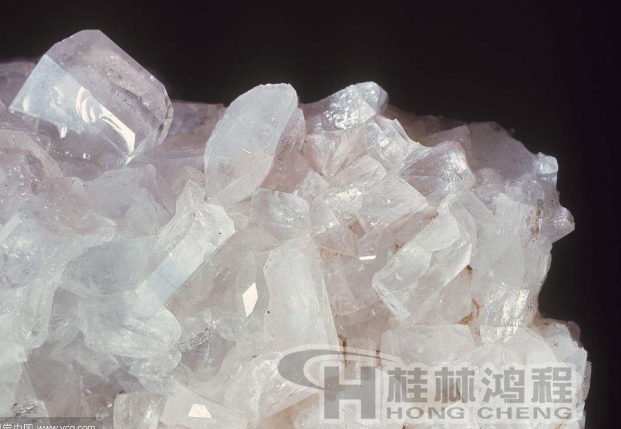 硅石，硅灰石