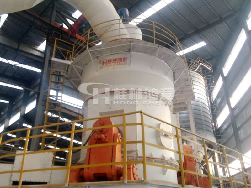 高細(xì)度礦石磨粉機：HLM大型礦石磨粉機