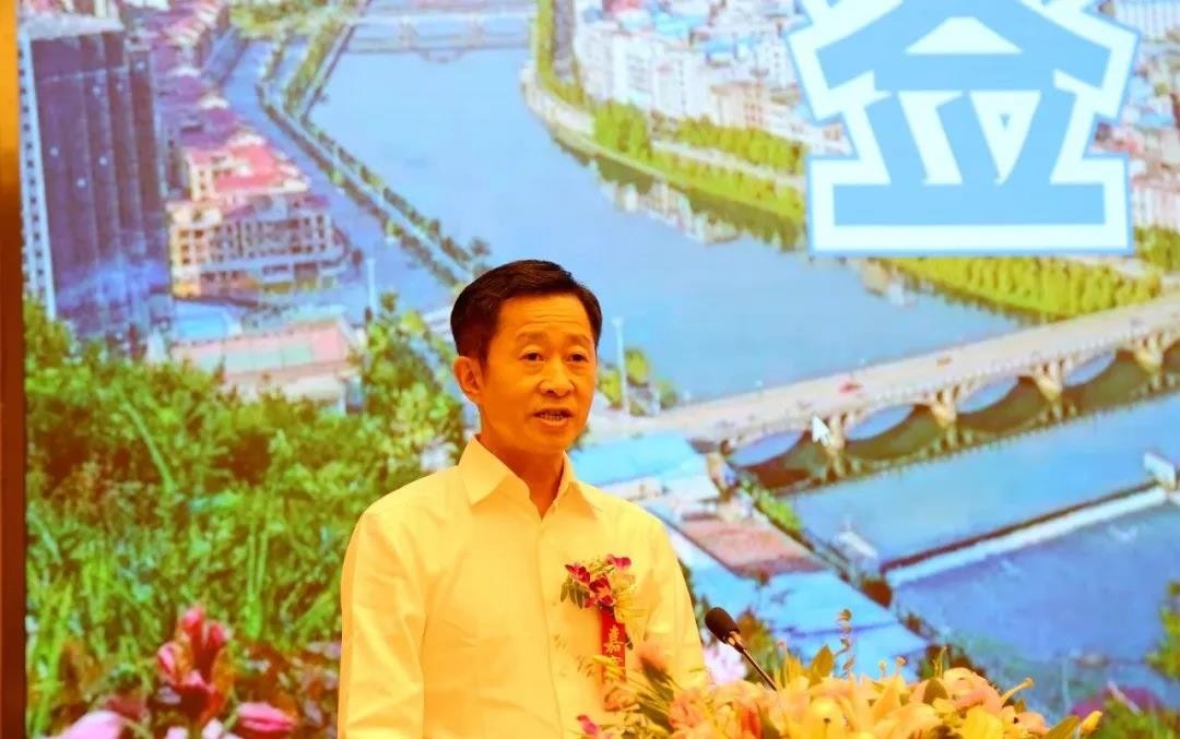 中景潤控股集團(tuán)有限公司董事長(zhǎng)王忠友致辭